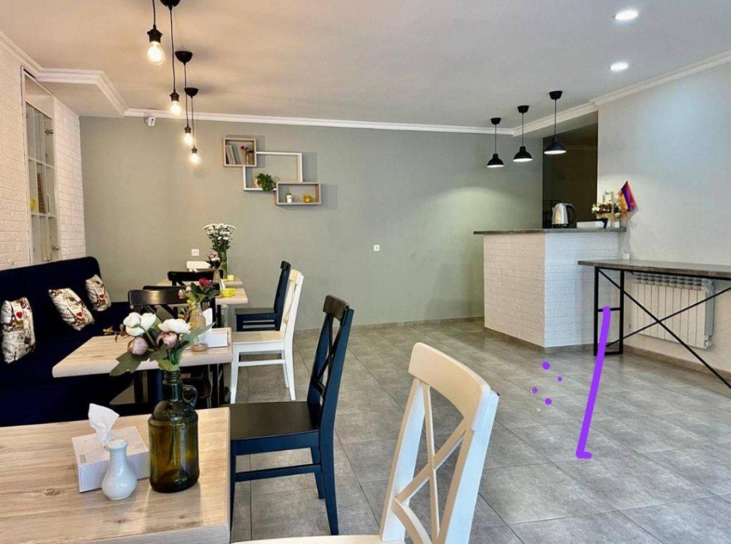 Merien Hotel Ереван Экстерьер фото